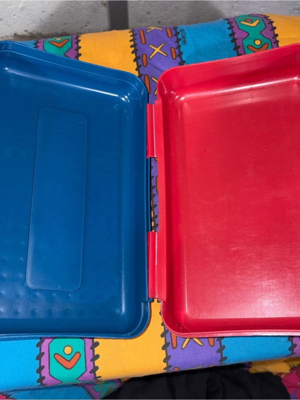 Vintage Spacemaker case to hold supplies
